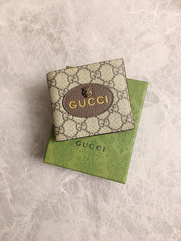 グッチ財布 レプリカ角部分ディテール